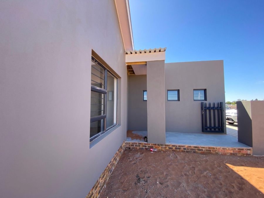 3 Bedroom Property for Sale in Vredendal Western Cape